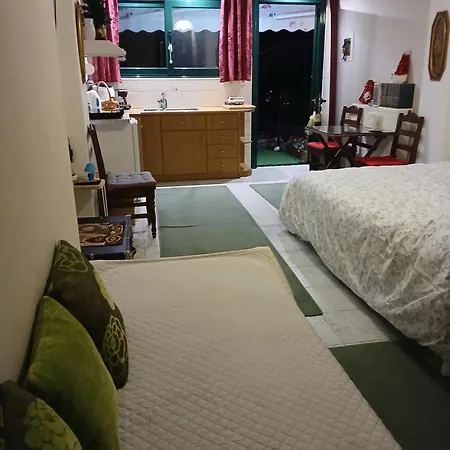 Sunrise & Sunset Apartment *